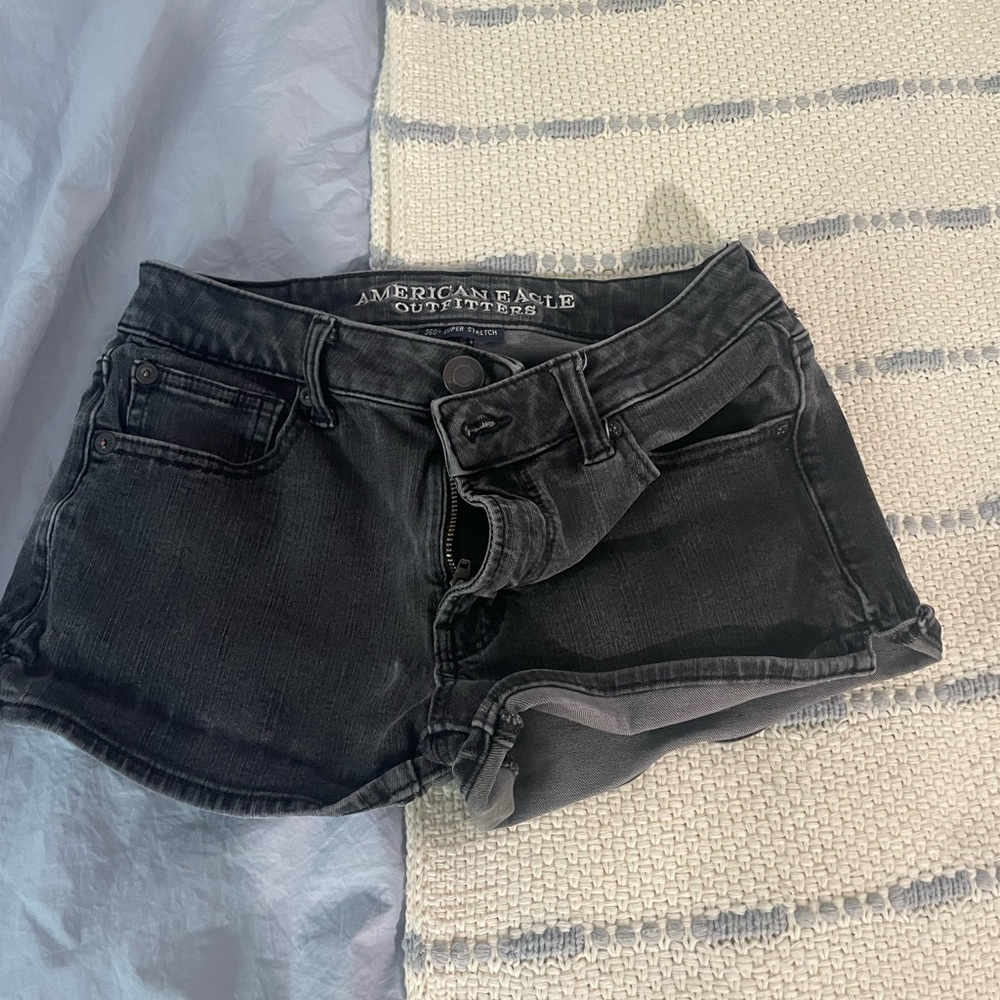 XS American eagle black Jean shorts